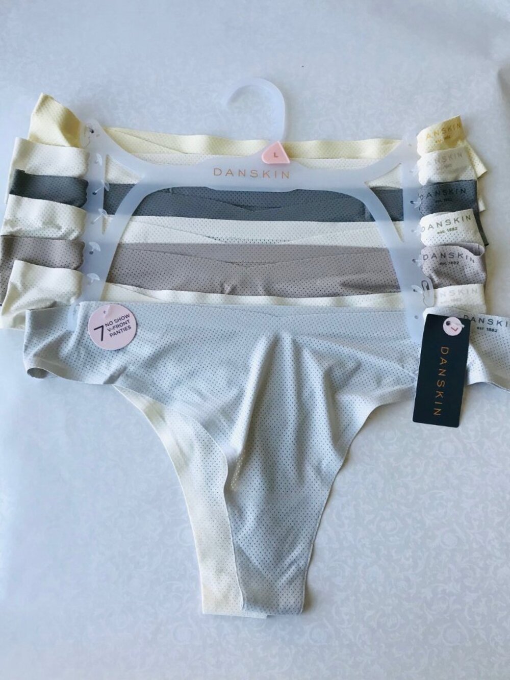 Danskin Intimates  Soft  No Show Thong Panties 7 Pack